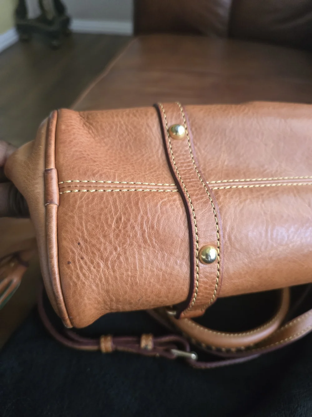 Dooney & Bourke Florentine Leather medium Satchel